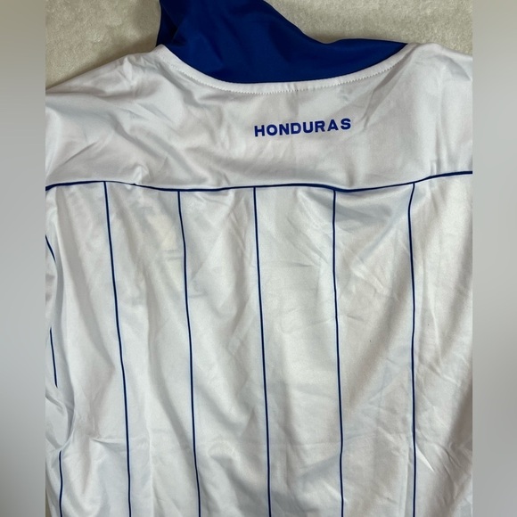 Honduras International Team Soccer Futbol Large White and Blue Striped Jersey - Picture 7 of 8